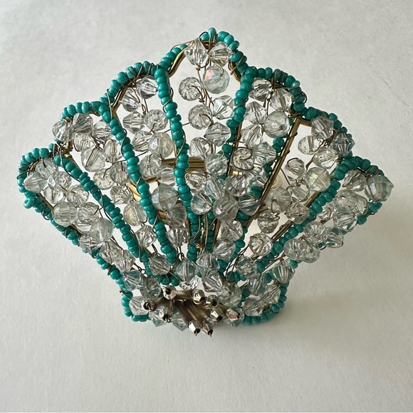 Seashell beaded napkin rings gold hardware teal clear plastic beads wire wrap - Picture 5 of 10